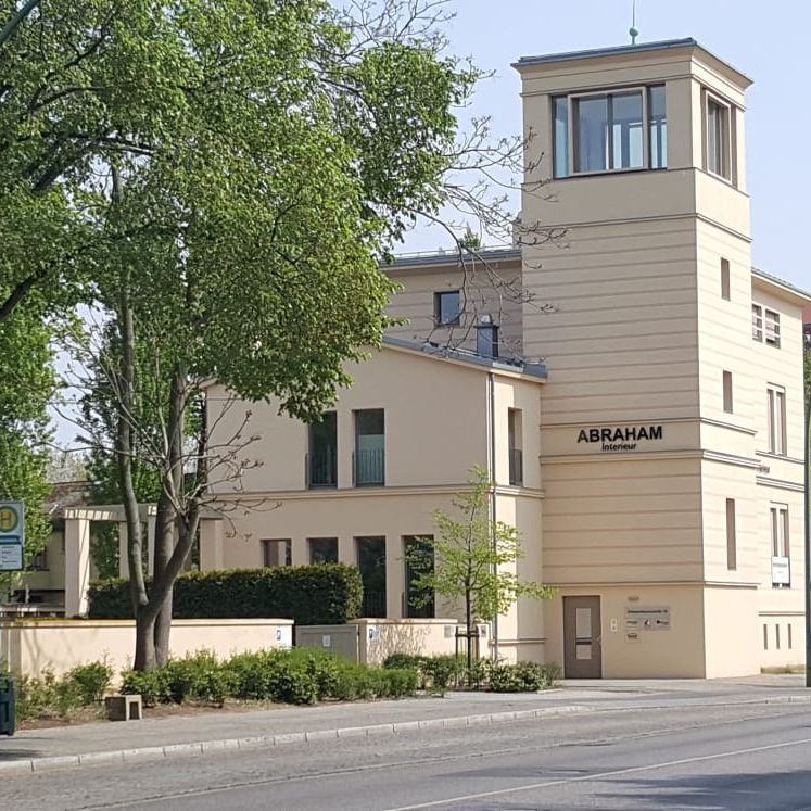 Kanzlei Villa Persius, Fachanwaltskanzlei für Versicherungsrecht, Rechtsanwältin Chantal N. Lehmann